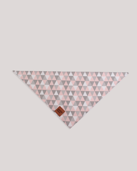 BANDANA PARA MASCOTA GEOMÉTRICA ROSA